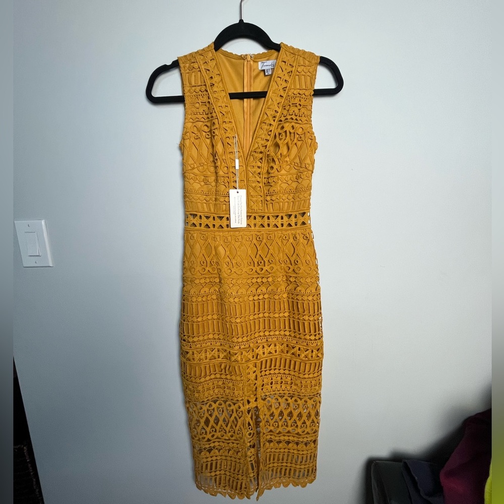 Two Sisters Lace Dress